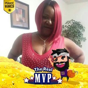 Meet your Posher, Cynthia